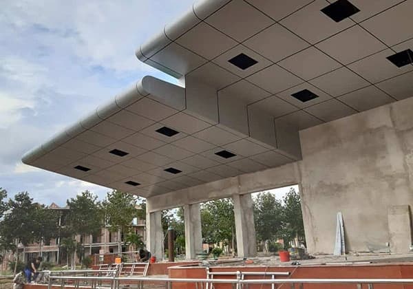 Công trình dán hình ảnh trang trí 11